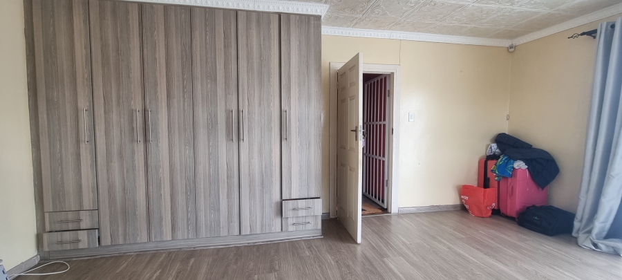 4 Bedroom Property for Sale in Amalinda Eastern Cape